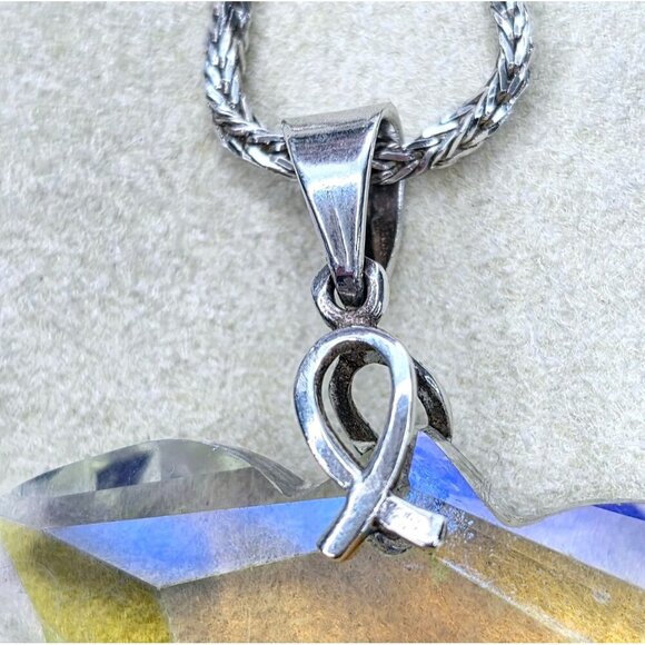 Dazzling 925 Sterling Silver Butterfly Crystal Aurora Borealis Necklace - Picture 8 of 14